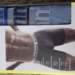 Tommy John Men's Gray Boxer Briefs